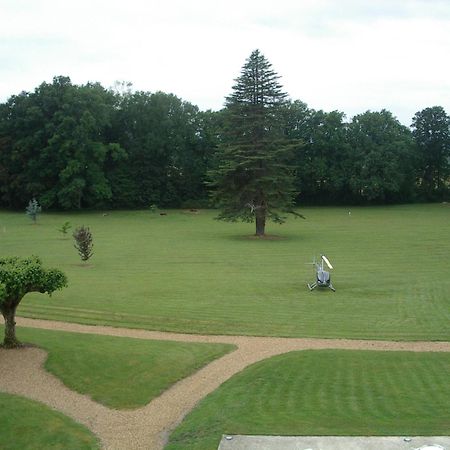 Chateau De Montbraye Parigné-lʼÉvêque Bagian luar foto